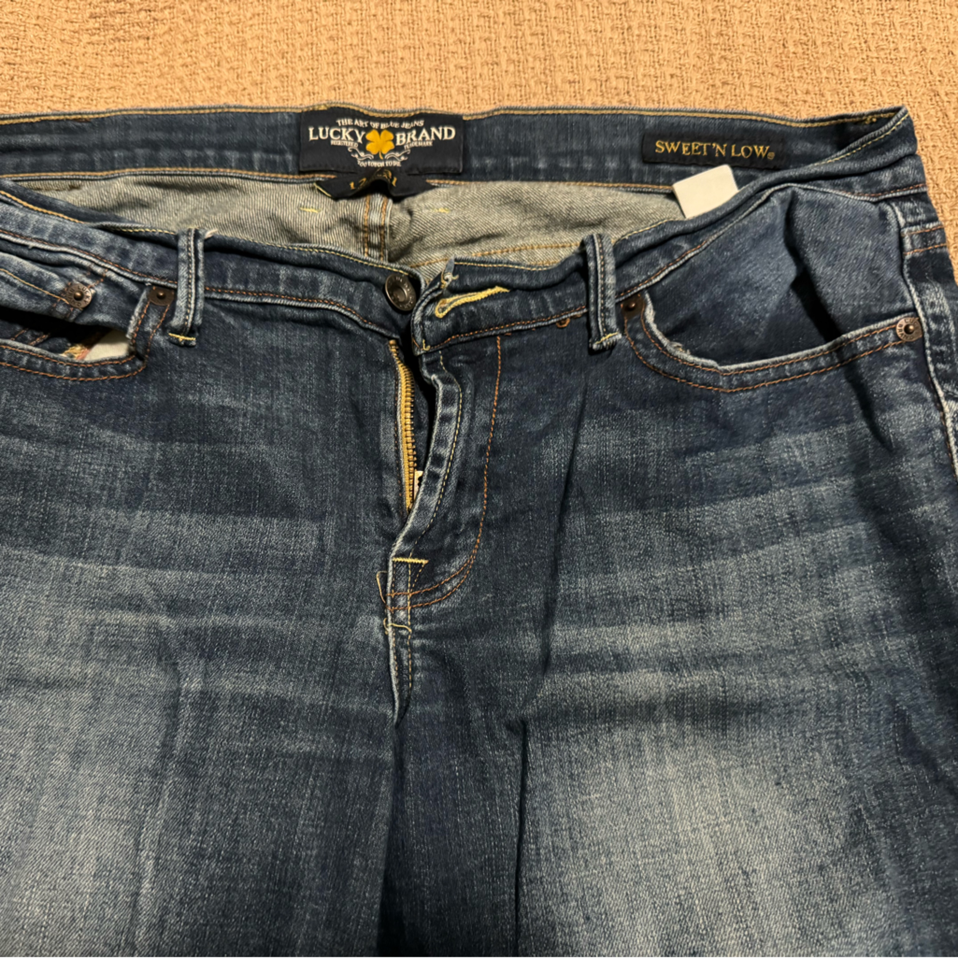 Lucky Brand Women’s Jeans Size 12/31 Sweet And Low Dark Wash